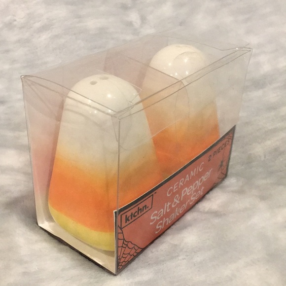 Ceramic Candy Corn Salt Pepper Shaker Set of Two NWT 3”x1.75” - Picture 8 of 15